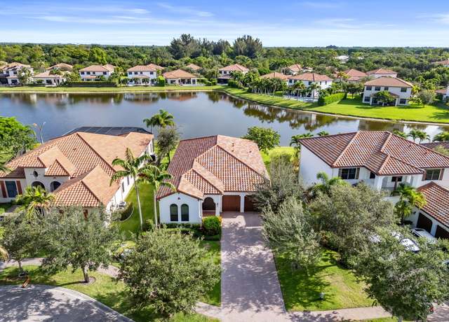 Property at 6375 Vireo Ct, Lake Worth, FL 33463, 4 beds, 3 baths
