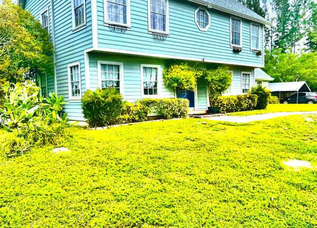 Property at 16745 E Calder Dr, Loxahatchee, FL 33470, 3 beds, 2.5 baths