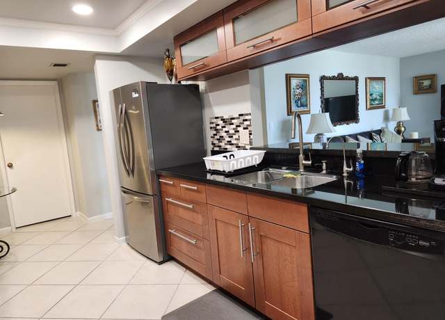 Property at 450 Egret Cir #9204, Delray Beach, FL 33444, 2 beds, 2 baths
