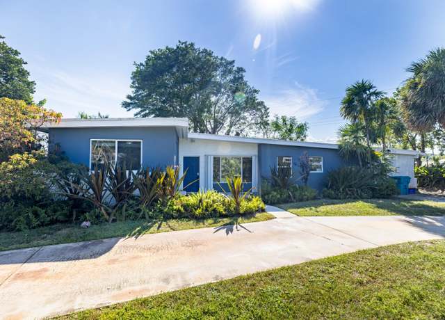 Property at 3117 Fernwood Dr, Boynton Beach, FL 33435, 3 beds, 2 baths