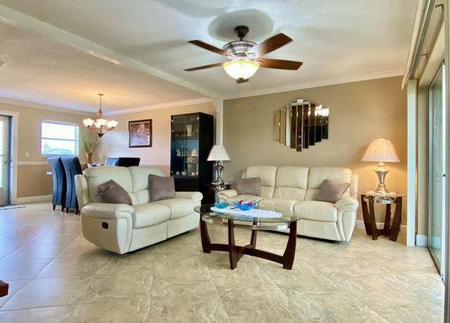 Property at 725 Lori Dr #312, Palm Springs, FL 33461, 2 beds, 1.5 baths