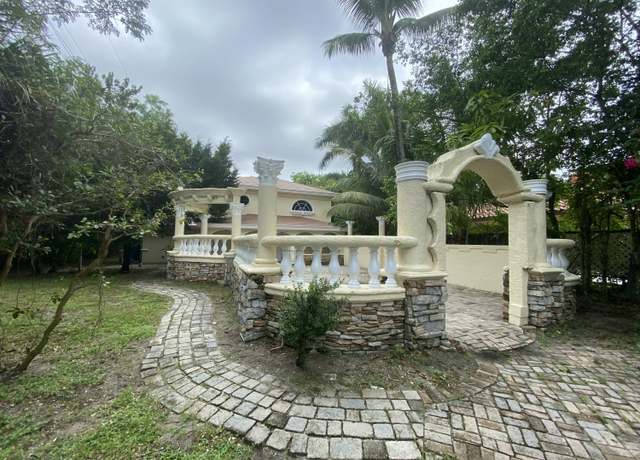 Property at 8090 Dillman Rd Rd, West Palm Beach, FL 33411, 2 beds, 2 baths