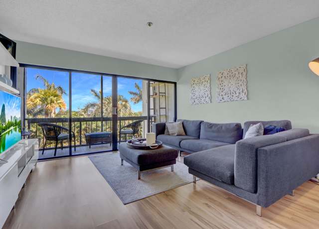 Property at 3000 Presidential Way Way #303, West Palm Beach, FL 33401, 2 beds, 2 baths