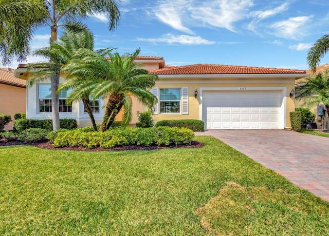 Property at 8273 Razorback Ct, Boynton Beach, FL 33473, 3 beds, 3.5 baths
