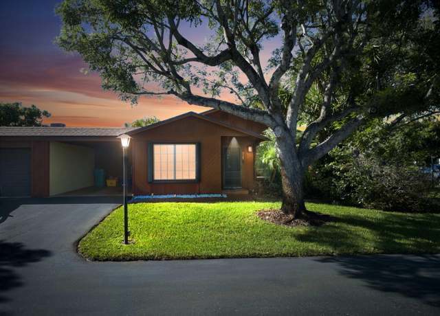 Property at 517 SE 27th Ter, Boynton Beach, FL 33435, 2 beds, 2 baths