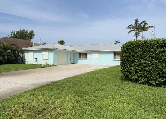 Property at 6607 Eastview Dr, Lake Worth, FL 33462, 3 beds, 2 baths