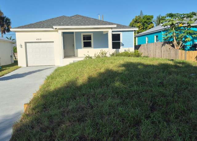 Property at 4910 SE Jack Ave, Stuart, FL 34997, 3 beds, 2 baths