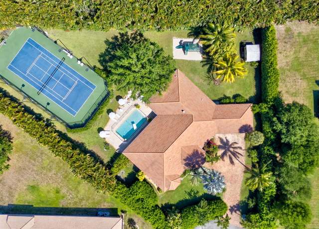 Property at 15082 Tall Oak Ave, Delray Beach, FL 33446, 5 beds, 4 baths