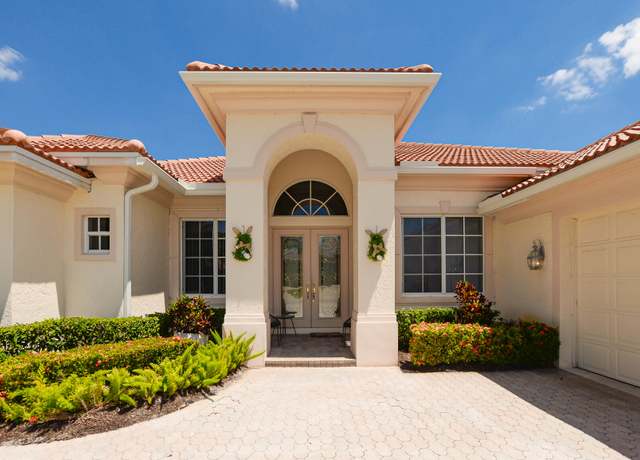 Property at 7966 Poppy Hills Ln, Port Saint Lucie, FL 34986, 3 beds, 3 baths