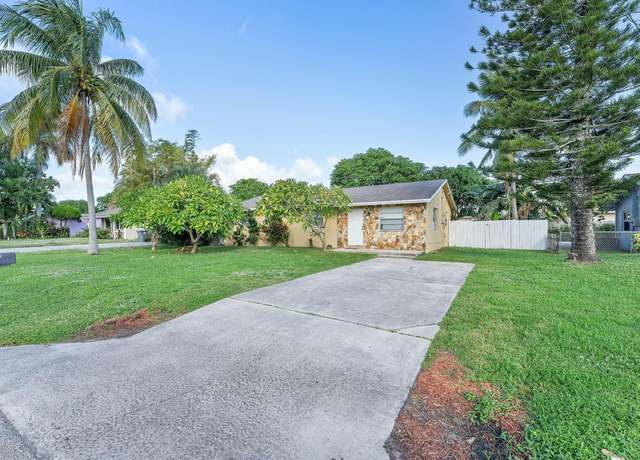 Property at 3561 Oberon Ave, Boynton Beach, FL 33436, 3 beds, 2 baths