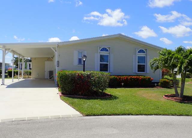 Property at 8487 Labelia Ct, Port Saint Lucie, FL 34952, 2 beds, 2 baths