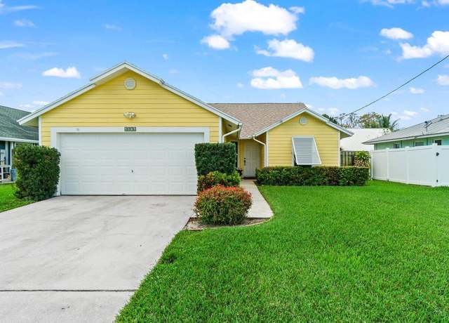 Property at 6076 Lucerne St, Jupiter, FL 33458, 3 beds, 2 baths