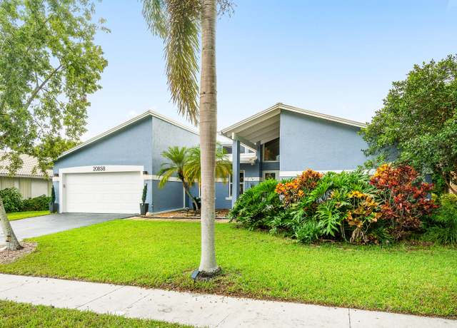 Property at 20858 Sonrisa Way, Boca Raton, FL 33433, 4 beds, 2 baths