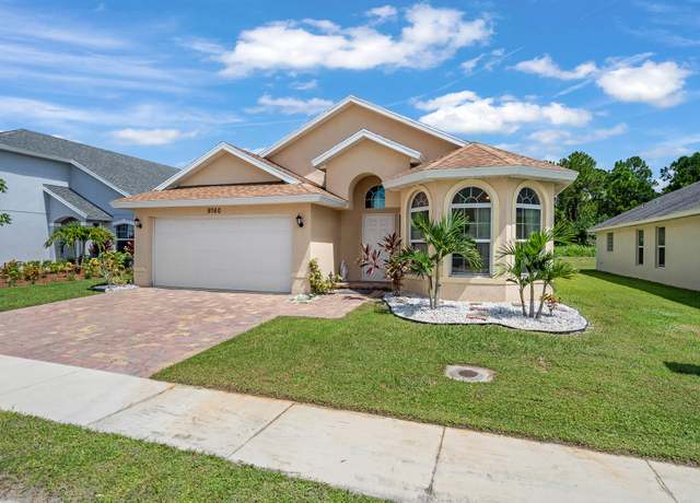 Property at 9760 Palm Breezes Dr Dr, Fort Pierce, FL 34945, 4 beds, 2 baths