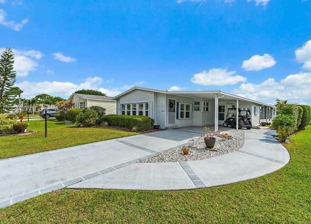 Property at 8516 Marlberry Ct, Port Saint Lucie, FL 34952, 2 beds, 2 baths