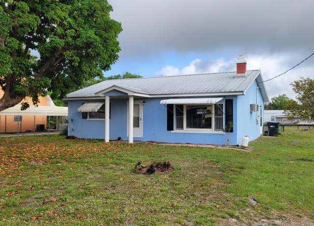 Property at 3847 SE 27th St, Okeechobee, FL 34974, 2 beds, 1 bath