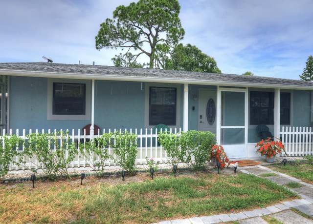 Property at 1594 Esterbrook Ln, Sebastian, FL 32958, 2 beds, 1 bath