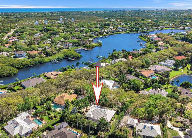 Property at 10205 SE Acorn Way, Jupiter, FL 33469, 3 beds, 3 baths