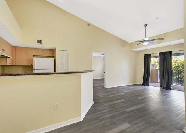 Property at 4101 San Marino 303 Blvd #303, West Palm Beach, FL 33409, 2 beds, 2 baths