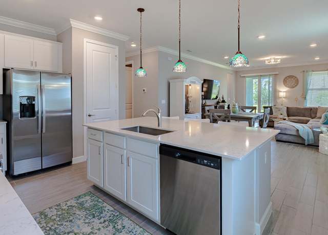 Property at 745 SE Bloomfield Rd, Port Saint Lucie, FL 34984, 3 beds, 2 baths