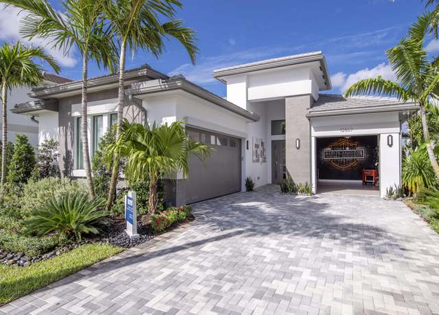 Property at 10044 Heron Flock Dr, Palm Beach Gardens, FL 33412, 3 beds, 3.5 baths