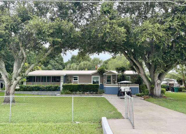 Property at 5705 NE 3rd Ln, Okeechobee, FL 34974, 3 beds, 2 baths