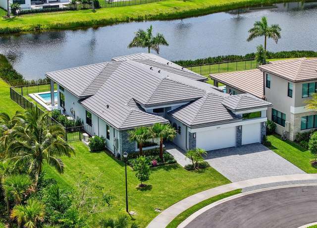 Property at 20018 Cabot Cliffs Ct, Boca Raton, FL 33434, 4 beds, 4.5 baths