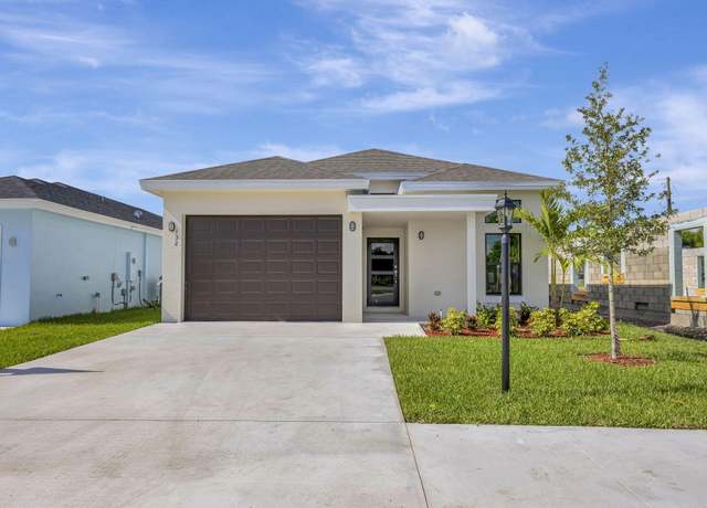 Property at 132 Seminole Ct, Indiantown, FL 34956, 2 beds, 2 baths