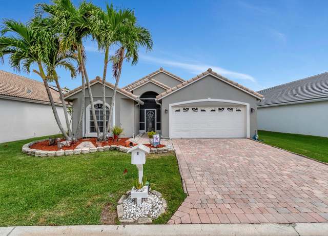 Property at 7751 Great Glen Cir, Delray Beach, FL 33446, 3 beds, 2 baths