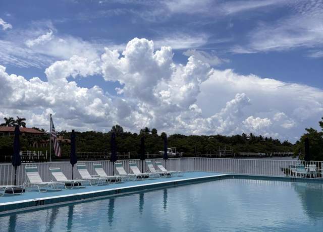 Property at 4001 S Ocean Blvd S #204, South Palm Beach, FL 33480, 1 bed, 1 bath