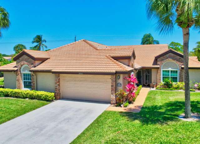 Property at 8086 Cassia Dr, Boynton Beach, FL 33472, 3 beds, 2 baths