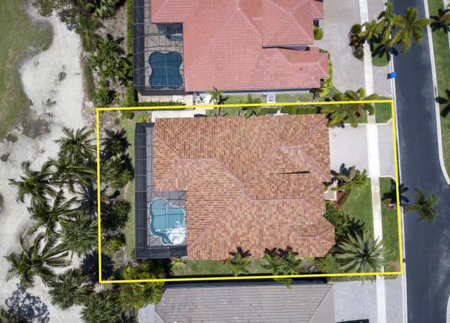 Property at 1815 Waldorf Dr, Royal Palm Beach, FL 33411, 4 beds, 3 baths