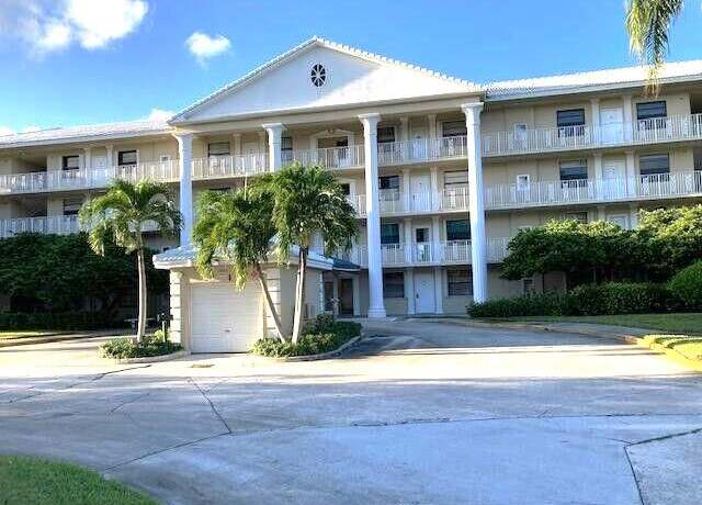 Property at 3507 Village Blvd #401, West Palm Beach, FL 33409, 2 beds, 2 baths