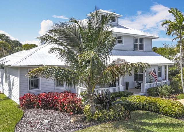 Property at 107 Eden Creek Ln, Jensen Beach, FL 34957, 3 beds, 3 baths