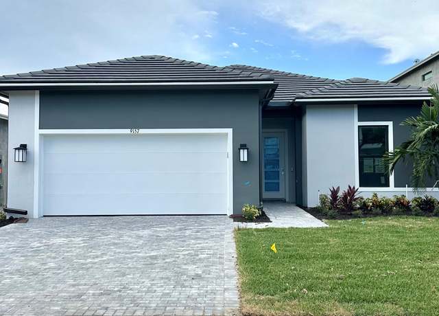 Property at 9157 Cape Honey Bee Ln, Lake Worth, FL 33467, 3 beds, 3 baths