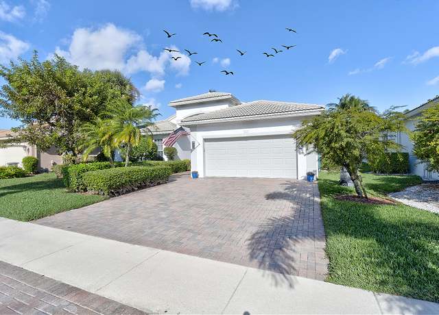 Property at 7493 Carmela Way, Delray Beach, FL 33446, 3 beds, 2.5 baths