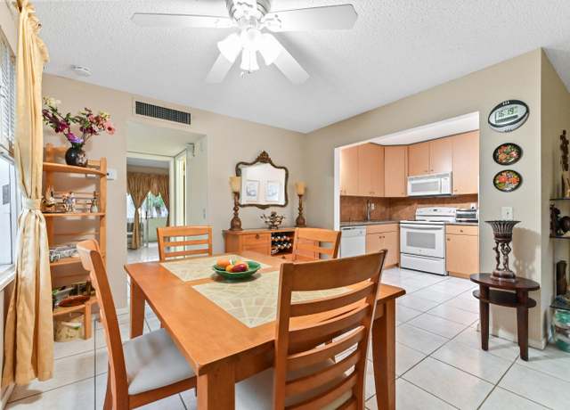 Property at 336 Piedmont G, Delray Beach, FL 33484, 1 bed, 1.5 baths