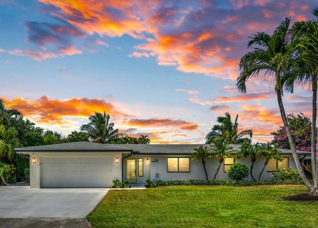 Property at 1516 Wagner Cir, Lake Clarke Shores, FL 33406, 3 beds, 2 baths