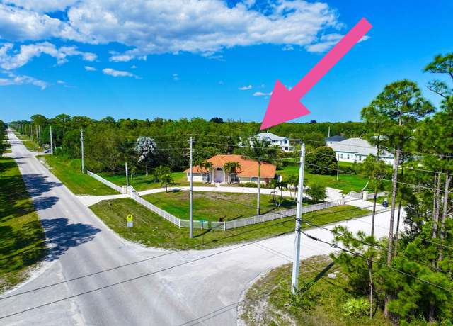 Property at 17477 69th St N, Loxahatchee, FL 33470, 4 beds, 2 baths