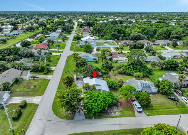 Property at 502 SW Banks Ter, Port Saint Lucie, FL 34953, 3 beds, 2 baths