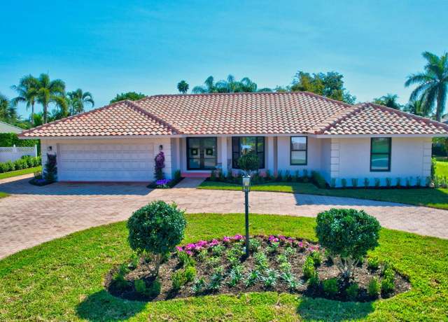 Property at 4730 S Lake Dr, Boynton Beach, FL 33436, 4 beds, 3 baths