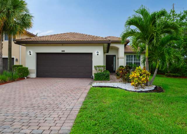 Property at 7106 Prudencia Dr, Lake Worth, FL 33463, 3 beds, 2 baths