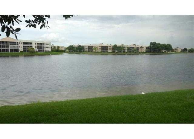 Property at 7486 N Devon Dr, Tamarac, FL 33321, 2 beds, 2 baths