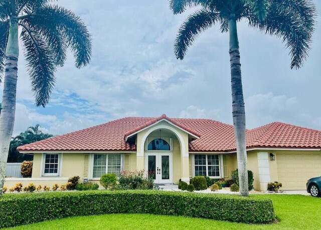 Property at 2087 Portland Ave, Wellington, FL 33414, 4 beds, 2 baths
