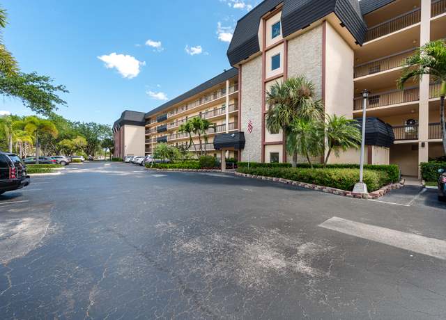 Property at 5340 NW 2nd Ave #323, Boca Raton, FL 33487, 3 beds, 2 baths