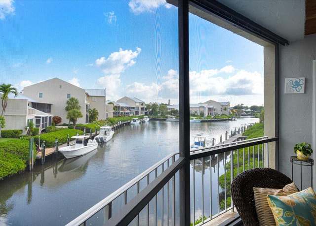 Property at 3901 SE Saint Lucie Blvd Unit D-31, Stuart, FL 34997, 2 beds, 2.5 baths