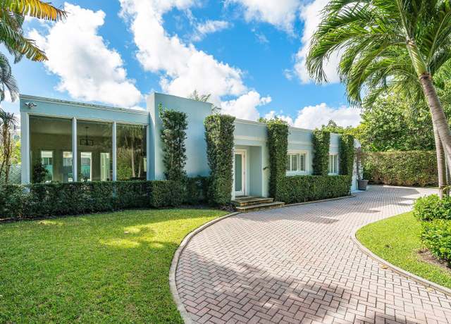Property at 256 Mockingbird Trl, Palm Beach, FL 33480, 3 beds, 3.5 baths