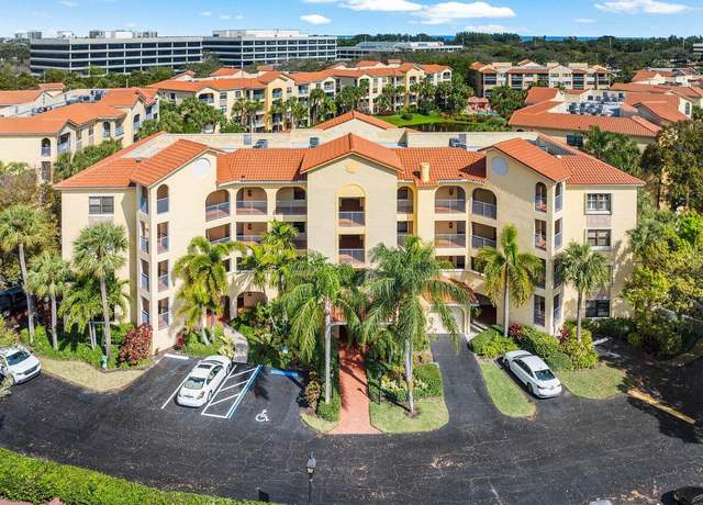 Property at 300 Uno Lago Dr #401, Juno Beach, FL 33408, 3 beds, 2 baths