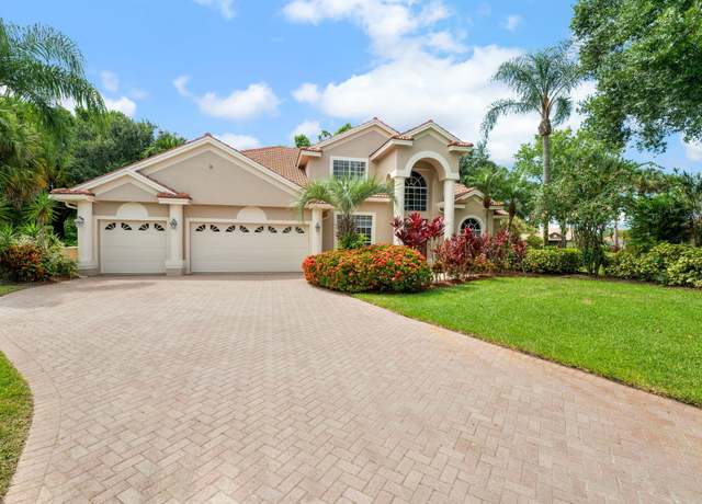 Property at 1412 SW Bent Pine Cv, Port Saint Lucie, FL 34986, 4 beds, 2.5 baths