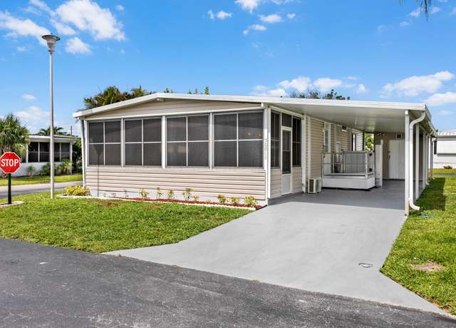 Property at 56011 Amparo Bay, Boynton Beach, FL 33436, 2 beds, 2 baths